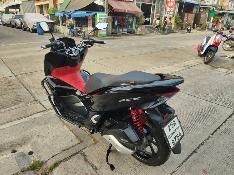 🛵ยังไงก็ขาย PCX 150 ปี 63 เครื่องดี สีสวย กุญแจรีโมท เล่มชุดโอนครบ+เปลี่ยนถ่ายน้ำมันเครื่องฟรี ส่งฟรี30 ก.ม รูปที่ 6