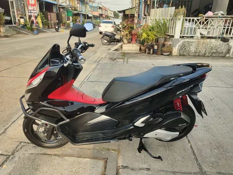🛵ยังไงก็ขาย PCX 150 ปี 63 เครื่องดี สีสวย กุญแจรีโมท เล่มชุดโอนครบ+เปลี่ยนถ่ายน้ำมันเครื่องฟรี ส่งฟรี30 ก.ม รูปที่ 2