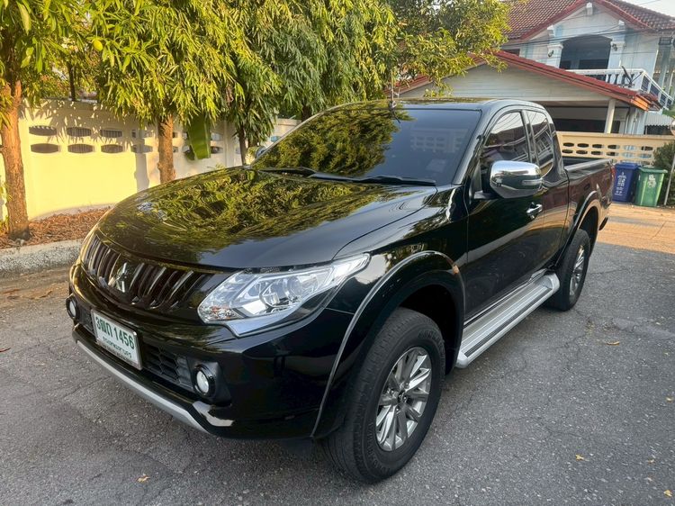 Mitsubishi Triton 2018 2.4 GLS Plus Pickup ดีเซล ไม่ติดแก๊ส เกียร์อัตโนมัติ ดำ