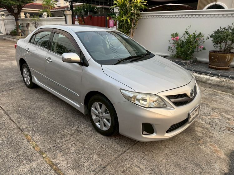 Toyota Altis 2013 1.8 E Sedan เบนซิน ไม่ติดแก๊ส เกียร์อัตโนมัติ เทา รูปที่ 3