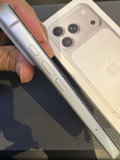 iPhone17Pro 256GB สีขาว เครื่องศูนย์แท้สภาพมือ1 ประกันถึง5กพ70 รูปที่ 4