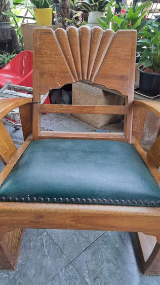 เก้าอี้เก่า