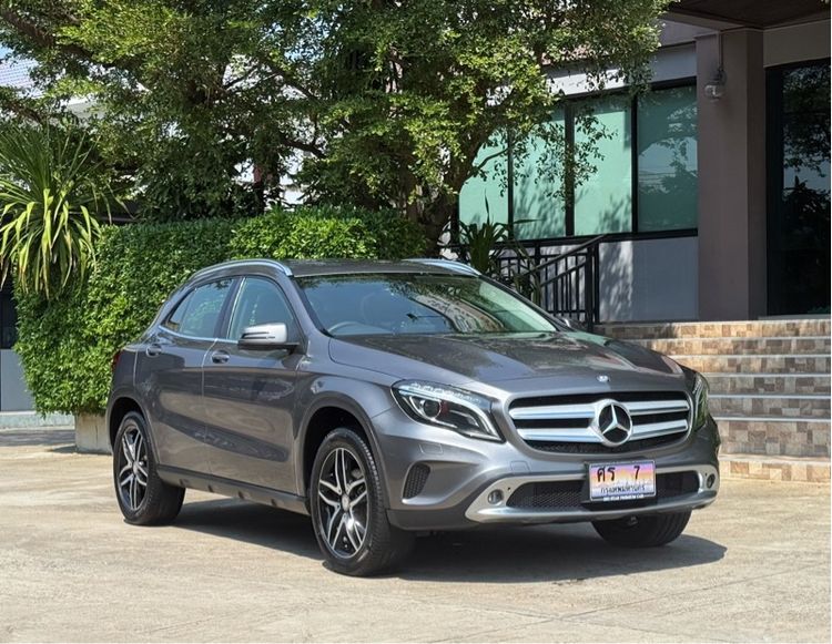 Mercedes-Benz GLA-Class 2017 GLA200 Utility-car เบนซิน ไม่ติดแก๊ส เกียร์อัตโนมัติ เทา