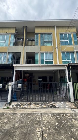 อื่นๆ 2016 ตกแต่งครบ ไม่ใช่ ทาวโฮมส์ 3 ชั้น มีนบุรี รูปที่ 2