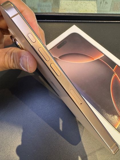 iPhone16Promax 256GBสีทะเลทราย เครื่องศูนย์แท้สภาพสวย อุปกรณ์ครบพร้อมกล่อง รูปที่ 4