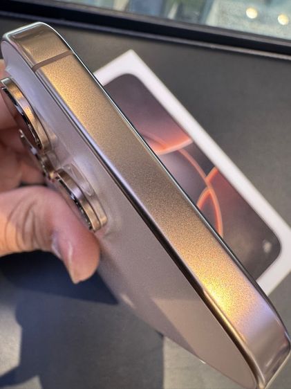 iPhone16Promax 256GBสีทะเลทราย เครื่องศูนย์แท้สภาพสวย อุปกรณ์ครบพร้อมกล่อง รูปที่ 3