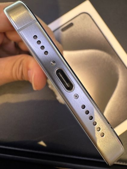 iPhone15Promax 256GB สีขาว เครื่องศูนย์แท้สภาพสวย อุปกรณ์ครบพร้อมกล่อง รูปที่ 4