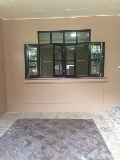 อื่นๆ ไม่มี สร้างเสร็จก่อน 2010 ให้เช่า ทาวเฮ้าส์ 2 ชั้น หมู่บ้านรื่นฤดี ซ.รามคำแหง180 พร้อมอยู่ งดนายหน้าค่ะ รูปที่ 3