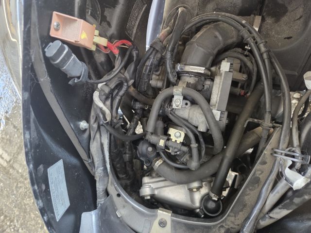 Vาย Vespa GTS 300 สีดำ 2012 รุ่นประกอบที่ อิตาลี รูปที่ 5