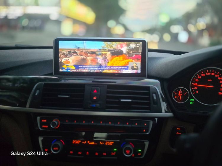 BMW Series 3 2018 320d Sedan ดีเซล เกียร์อัตโนมัติ ดำ รูปที่ 2