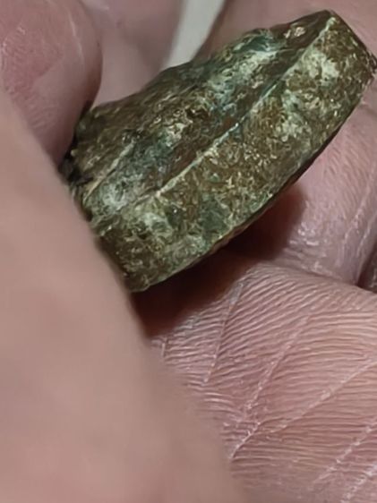 พระผงพรายกุมาร รูปเหมือนหลวงปู่ทิมวัดละหารไร่พิมพ์สามเหลี่ยม รูปที่ 4