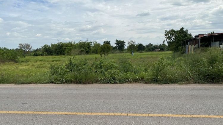 ขายที่ดินเปล่า ติดถนนสายหลัก