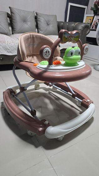 รถหัดเดินยี่ห้อ camera หัวกบ พร้อมด้ามจับ รูปที่ 4