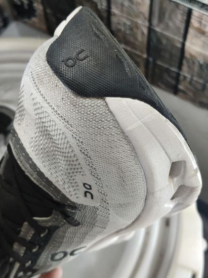 ร้องเท้า On Running Cloudtilt เบอร์ 43  รูปที่ 9