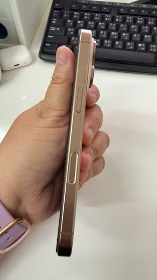 iPhone16 pro รูปที่ 4