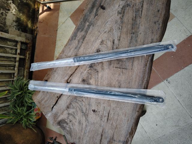 โช๊คฝาท้าย Isuzu TFR  แวน (ของใหม่) รูปที่ 4