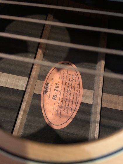 Yamaha Fg-201 (ของสะสม) รูปที่ 3