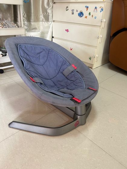 อุปกรณ์สำหรับเด็กและทารก เปลไกว Nuna leaf มือสอง สภาพ 99 เปอเซนต์