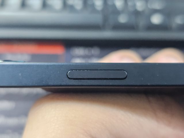 iPhone 13 256gb สีน้ำเงินเข้ม สภาพนางฟ้า รูปที่ 9