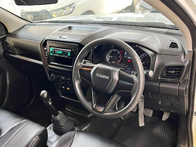 Isuzu D-MAX 2020 1.9 B Pickup ดีเซล ไม่ติดแก๊ส เกียร์ธรรมดา ขาว รูปที่ 3