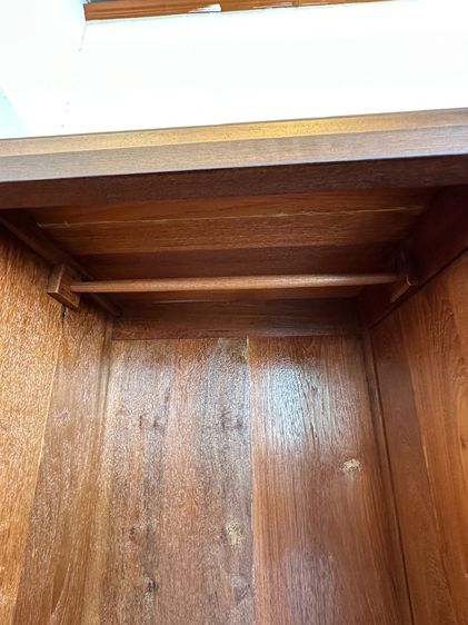 ตู้เสื้อผ้าไม้สัก สไตล์วินเทจ 2 บานเปิด 2 ลิ้นชัก สีน้ำตาล รูปที่ 9