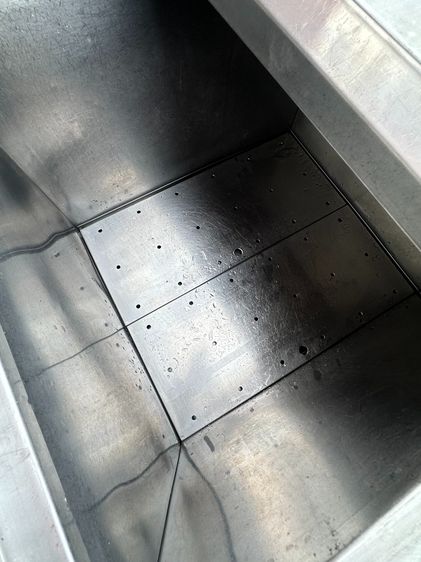 ถังน้ำแข็ง ฝาบน แบบเลื่อน สแตนเลสเกรด 304  รูปที่ 8