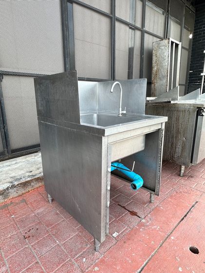 ซิงค์ล้างจานสแตนเลส เกรด 304 ก็อก 1 หัว แบบมีขอบกันกระเด็น รูปที่ 3