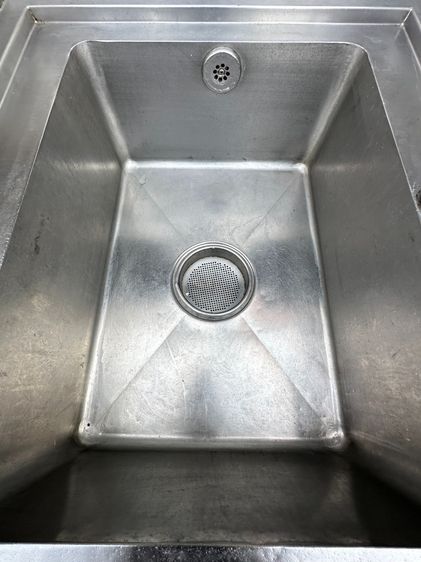 ซิงค์ล้างจานสแตนเลส เกรด 304 ก็อก 1 หัว แบบมีขอบกันกระเด็น รูปที่ 11