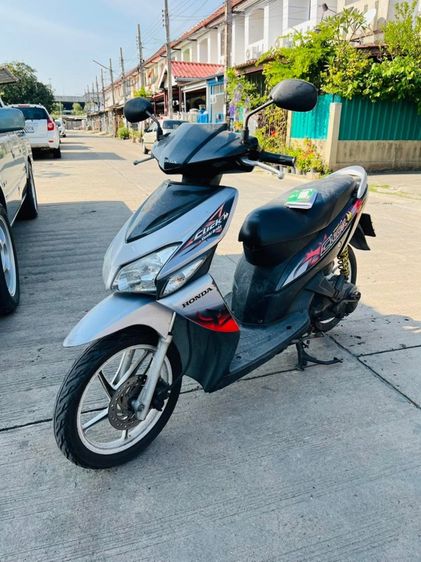 2006 honda click