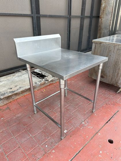 โต๊ะเตรียมสแตนเลส เกรด 304 แบบมีขอบกันกระเด็น (ขนาดกว้าง 70 CM.) รูปที่ 3