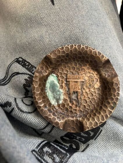 ขายที่เขี่ยบุหรี่จิ๋ว ตามภาพ น้ำหนัก 35 กรัม