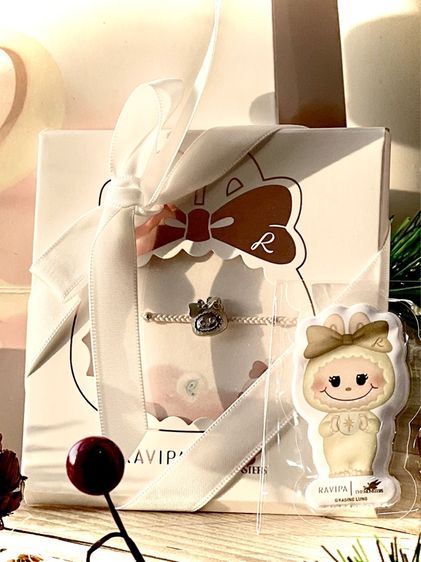 RAVIPA Labubu heart bracelet พร้อมแพ็คเกจ และถุงตามรูป🎀 สร้อยข้อมือ รูปที่ 4