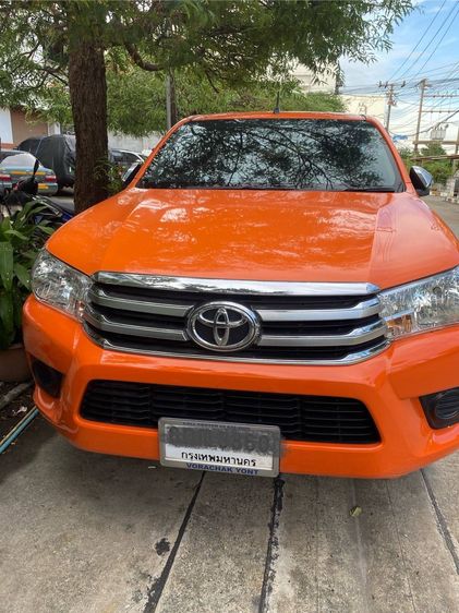 Toyota Hilux Revo 2017 2.4 Prerunner E Plus Pickup ดีเซล เกียร์ธรรมดา ส้ม รูปที่ 2