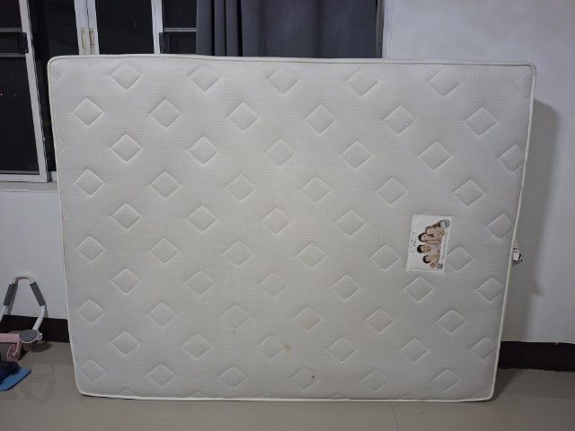 ที่นอนสปริง