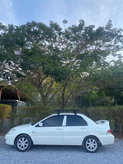รถ Mitsubishi Lancer 1.6 GLX สี ขาว