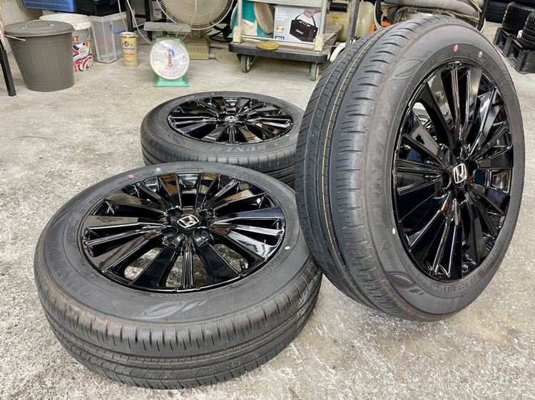ล้อแม็ก HONDA CITY EHEV RS ขอบ 16” ถอดป้ายแดง ยาง DUNLOP 185-60R16 ปี 25 สีเส้นตุ่มหน้ายางยังอยู่ครบ รูปที่ 2