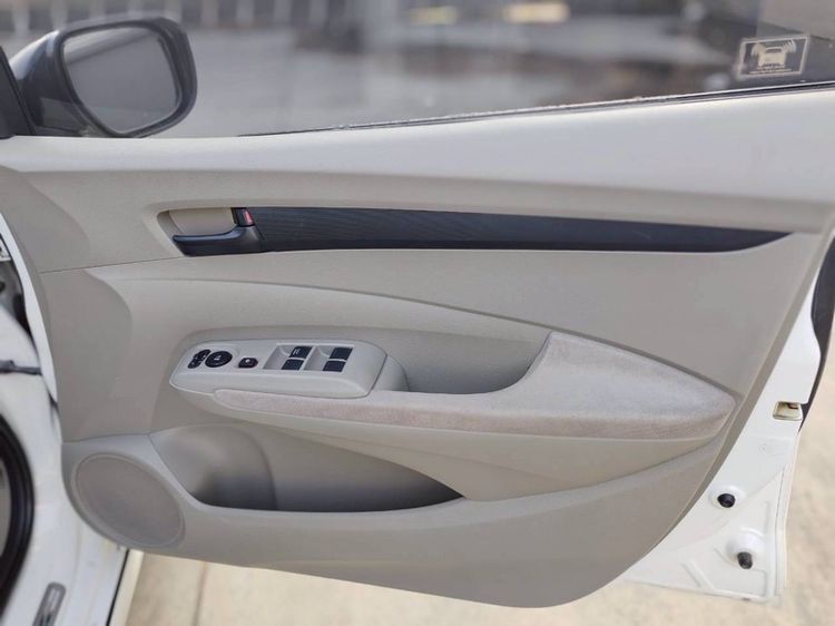 Honda City 2012 1.5 S i-VTEC Sedan เบนซิน ไม่ติดแก๊ส เกียร์อัตโนมัติ ขาว รูปที่ 4