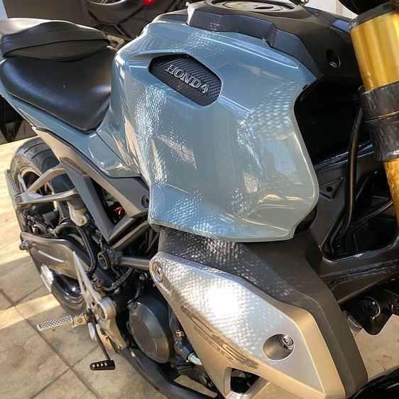 Honda CB 150R ABS Pearl Cadet Gray 2018  รูปที่ 4