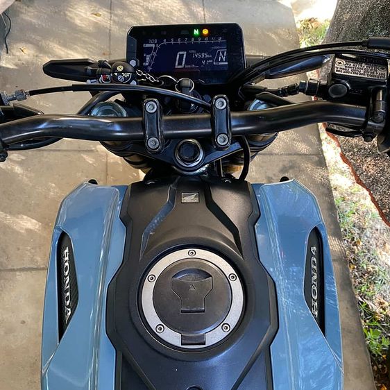 Honda CB 150R ABS Pearl Cadet Gray 2018  รูปที่ 6
