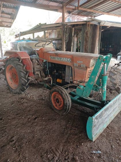 รถไถคูโบต้ารุ่นL2201 รูปที่ 4