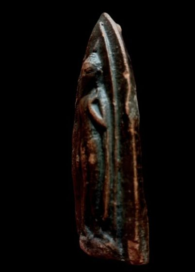 พระลีลาถ้ำหีบ เนื้อดินพิมพ์ใหญ่ ศิลปะสุโขทัย รูปที่ 4