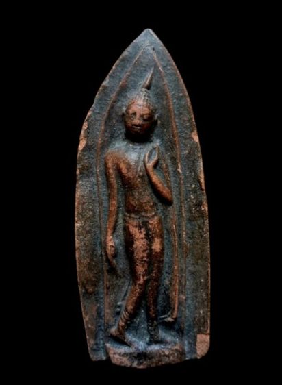 พระลีลาถ้ำหีบ เนื้อดินพิมพ์ใหญ่ ศิลปะสุโขทัย รูปที่ 2