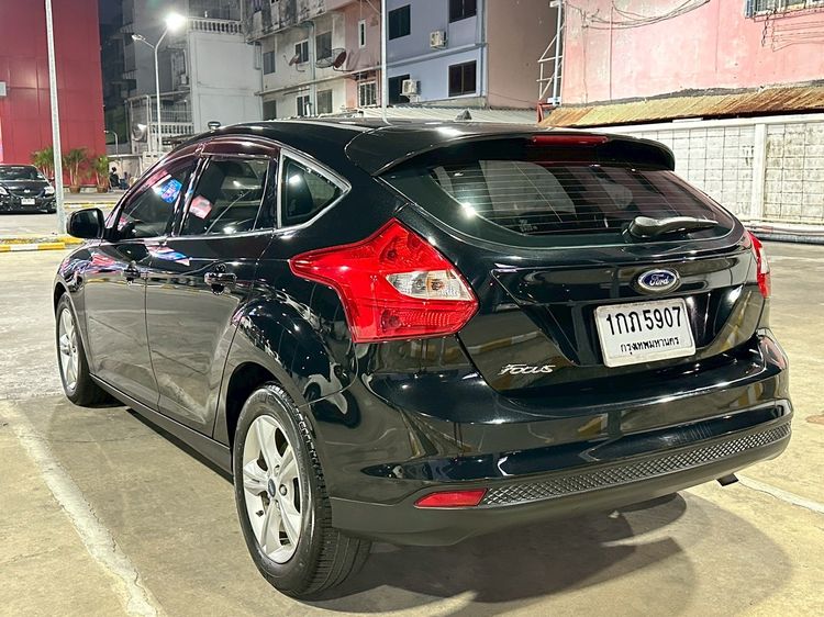 รถ Ford Focus 1.6 Ambiente สี ดำ