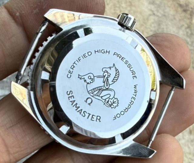 นาฬิกาวินเทจสวิส OMEGA รุ่น Seamaster 300m. ref.165.024 สภาพสวย รูปที่ 5