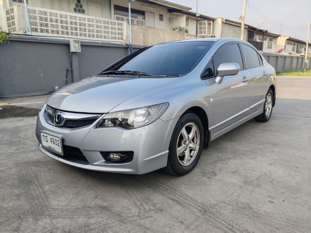 Honda Civic 2010 1.8 E i-VTEC Sedan เบนซิน ไม่ติดแก๊ส เกียร์อัตโนมัติ ฟ้า รูปที่ 4