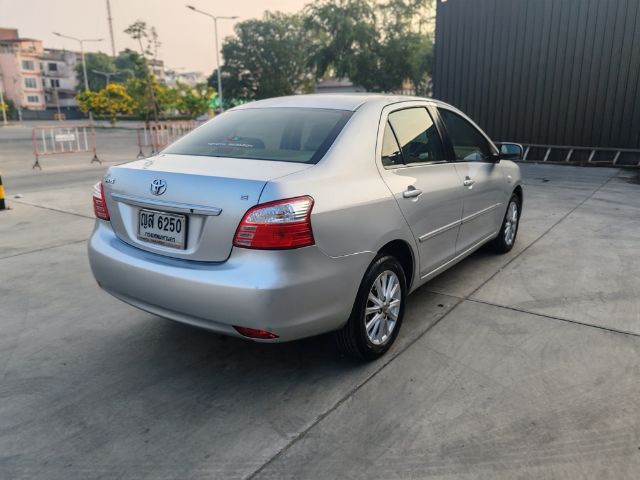 Toyota Vios 2011 1.5 E Sedan เบนซิน ไม่ติดแก๊ส เกียร์อัตโนมัติ บรอนซ์เงิน รูปที่ 3