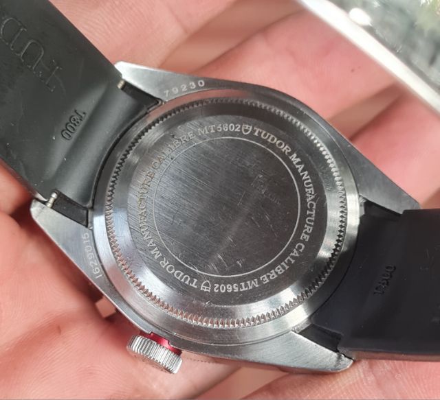 นาฬิกาสวิสดำน้ำ 200เมตร ยี่ห้อ TUDOR รุ่น Black Bay Heritage ref.79230R สภาพสวย รูปที่ 5