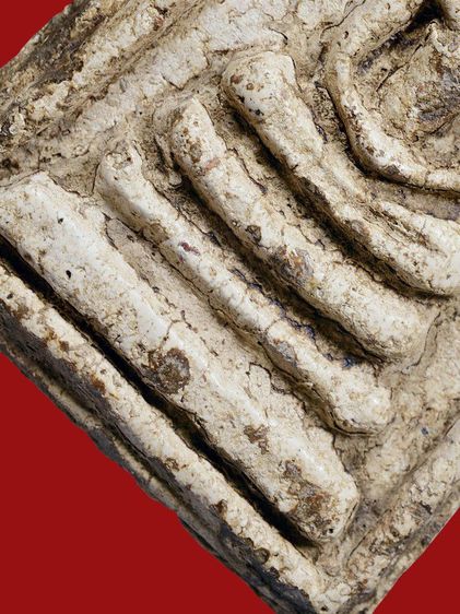 อกกระบอกใหญ่ - มีมวลสาร 1ในไม่กี่องค์  - พิมพ์สร้างน้อย - หายาก ให้เช่า พระบ้านสวยระดับติดเบอร์ พระสมเด็จวัดระฆัง พิมพ์เจดีย์ใหญ่ สองคลอง รูปที่ 4