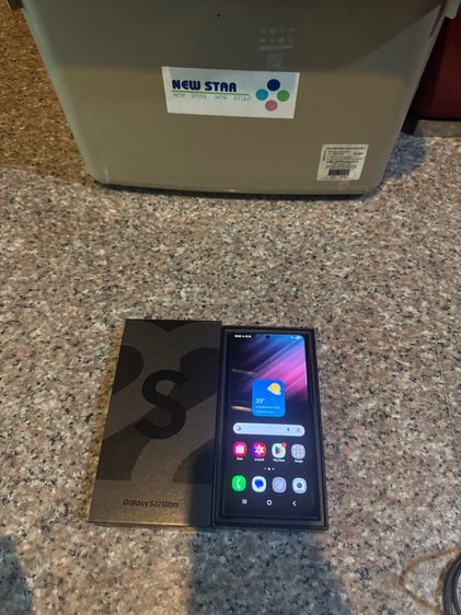 ขายSamsungS22Ultraสีดำ256กิ๊กRam12มีกล่องอีมี่ตรงจอสวยกริปๆใช้งานดีมากกกกก