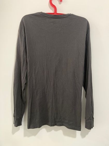 เสื้อแขนยาว POLO Ralph Lauren กระเป๋าอกซ้าย ปักม้าขาว แท้ 💯 size M ขนาด ธิอก 21 ยาว 27 นิ้ว สภาพดีมาก ทรงสวย ดีเทลดี เนื้อผ้านิ่มมาก รูปที่ 5